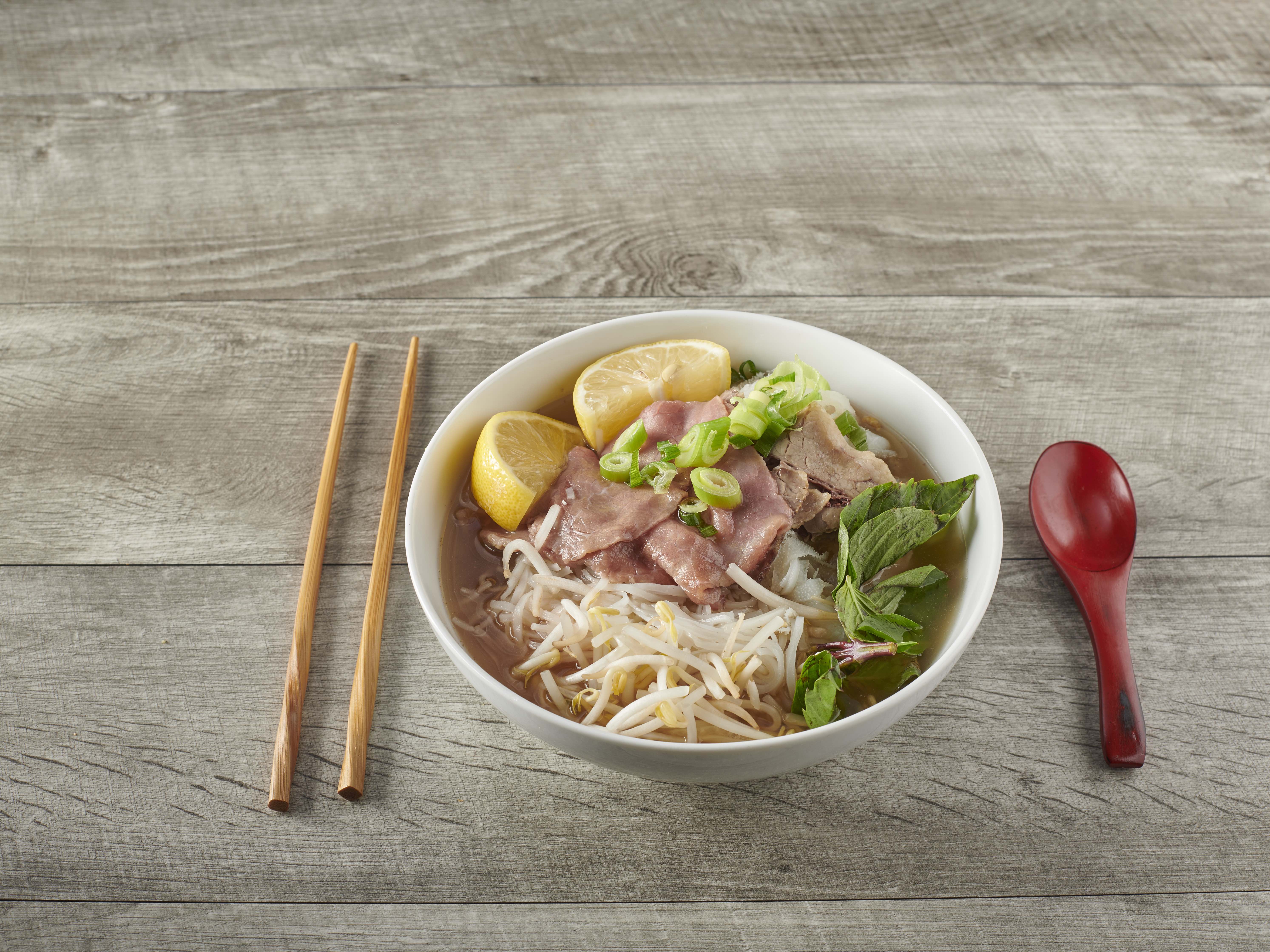 Order 1. Big Bowl of Noodle Soup food online from Pho Grand store, New York on bringmethat.com