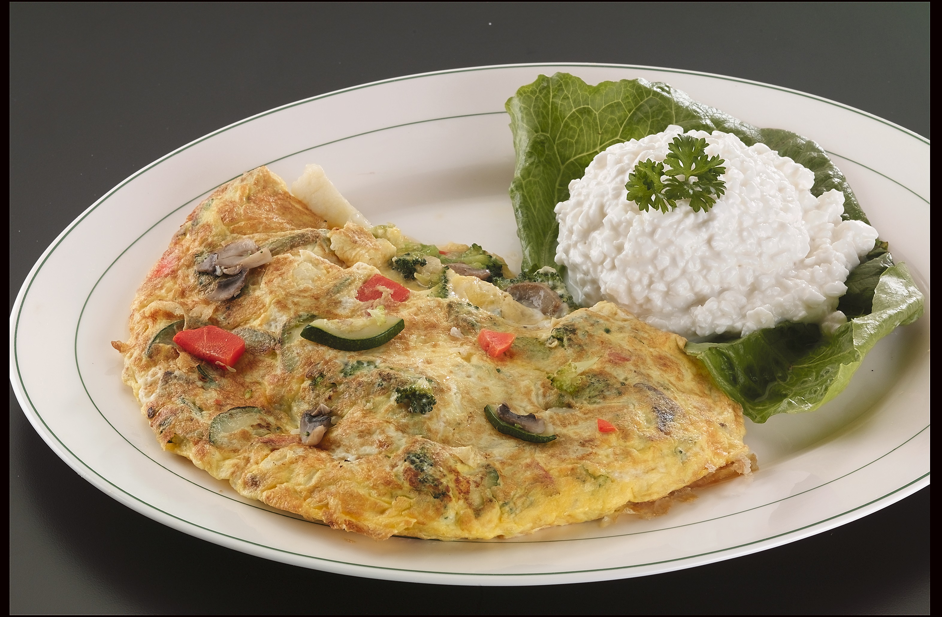 Order Veggie Omelette food online from Astro Diner store, Los Angeles on bringmethat.com