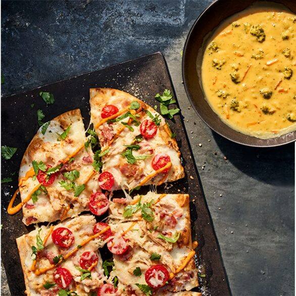 Order Flatbread Pizza And Soup/mac food online from Panera store, Concord on bringmethat.com