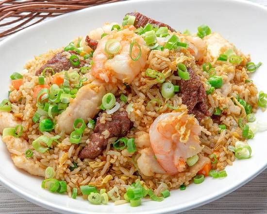 Order Young Chow Fried Rice food online from Wokcano store, Los Angeles on bringmethat.com