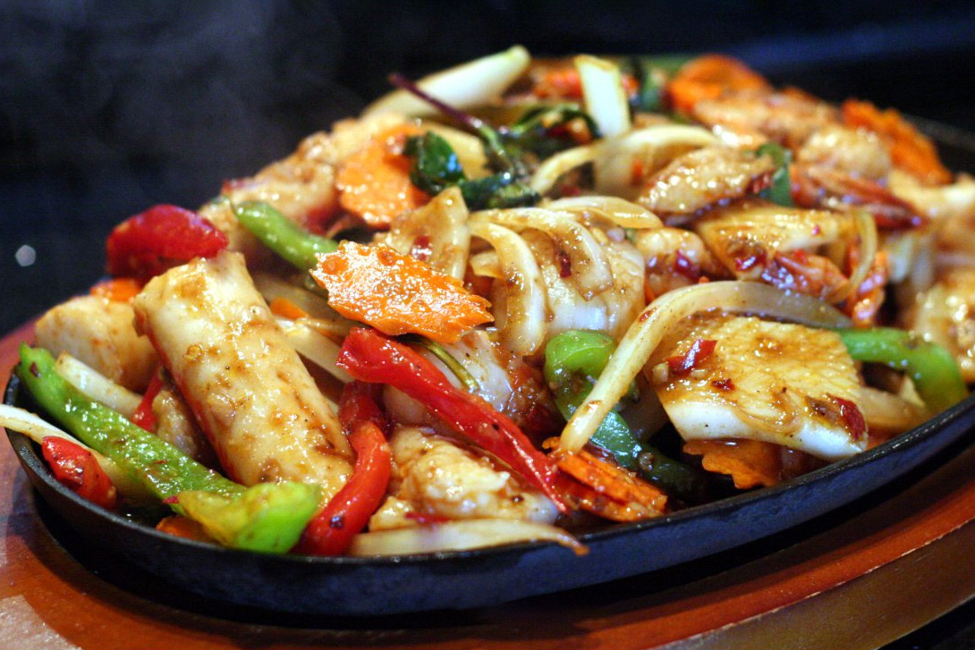 Order 101. Sizzling Seafood Sweet Chili Paste food online from Thai Bamboo store, Northridge on bringmethat.com