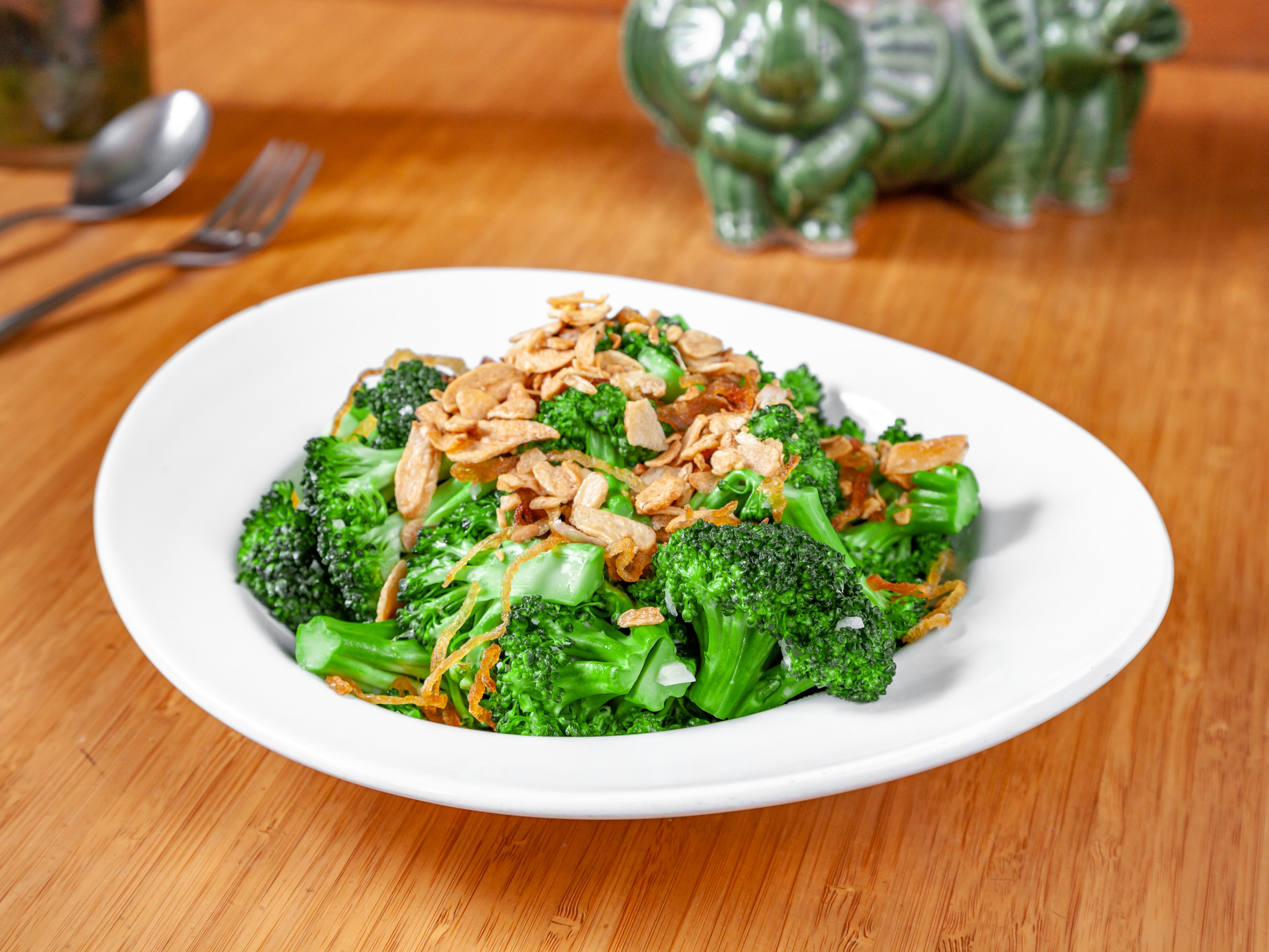 Order Broccoli and Garlic food online from Royal Rangoon store, Berkeley on bringmethat.com