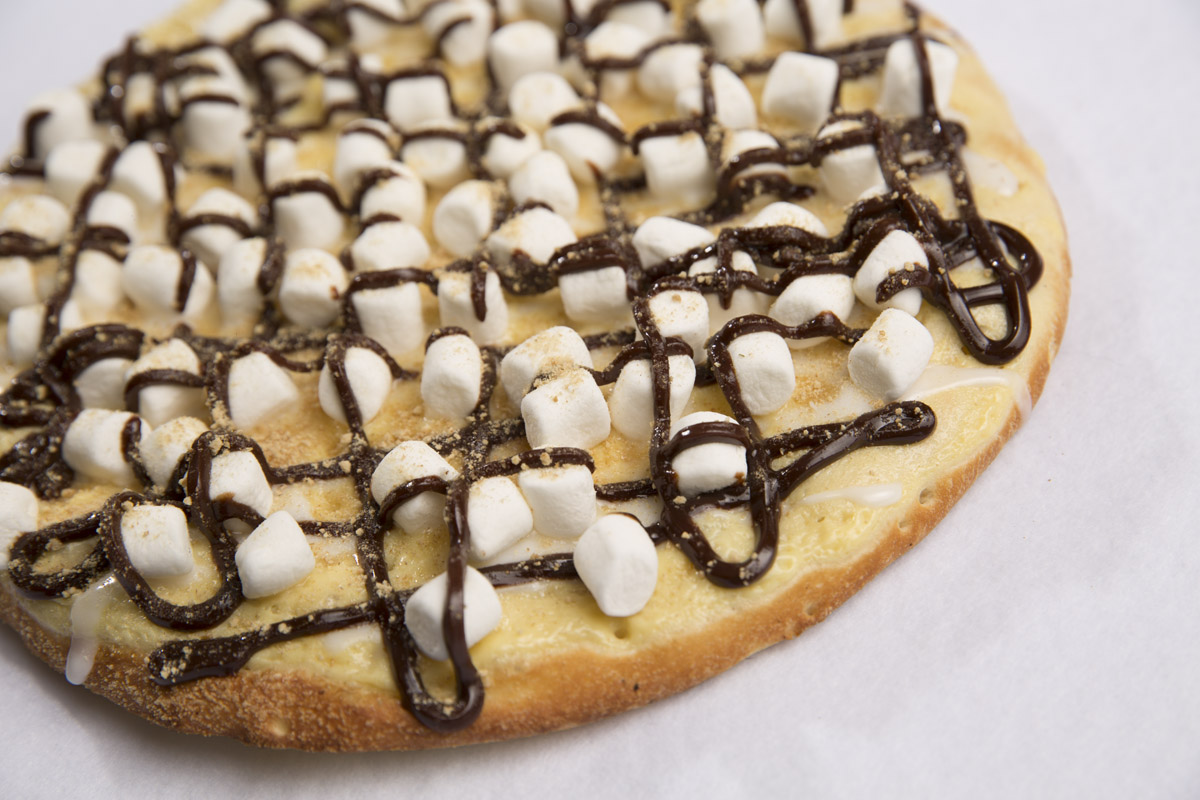 Order S'More Dessert Pizza food online from Dave Pizza Buffet store, New Baltimore on bringmethat.com