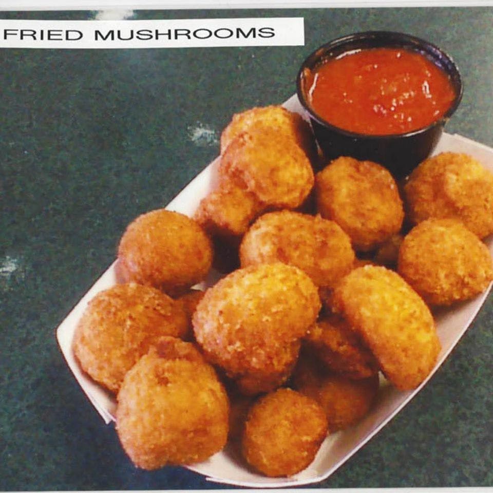 Order Fried Mushrooms - Small food online from Oakland Ave Pizza & Subs store, Methuen on bringmethat.com