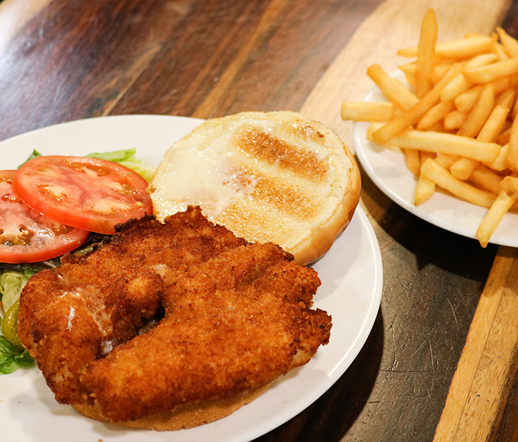 Order Chicken Sandwich food online from Silver Spoon Diner store, Queens on bringmethat.com