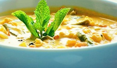 Order Vegetable Korma food online from Mahan Indian Restaurant store, Monrovia on bringmethat.com