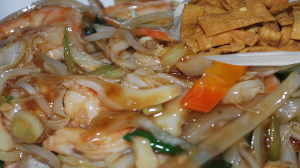 Order 62. Shrimp Chow Mein food online from Asianchef store, Tulsa on bringmethat.com