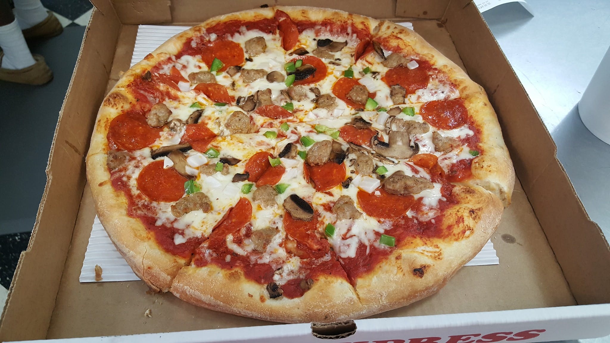 Order Super Special Pizza - Small 10'' food online from Party Express store, Port Huron on bringmethat.com