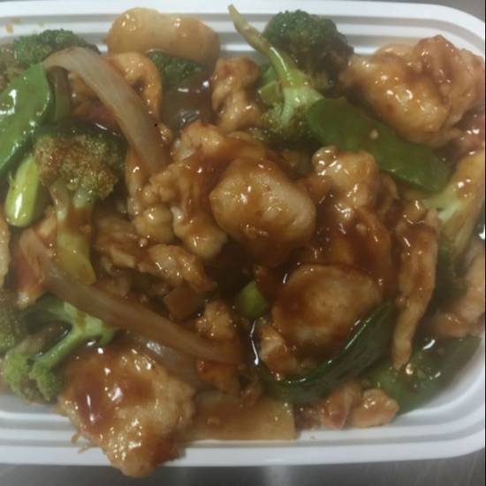 Order Szechuan Chicken food online from China King store, St. Louis on bringmethat.com