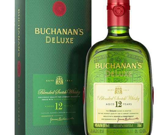 Order Buchanan's Deluxe 12 Year, 750mL whiskey (40.0% ABV) food online from House Of Wine store, New Rochelle on bringmethat.com