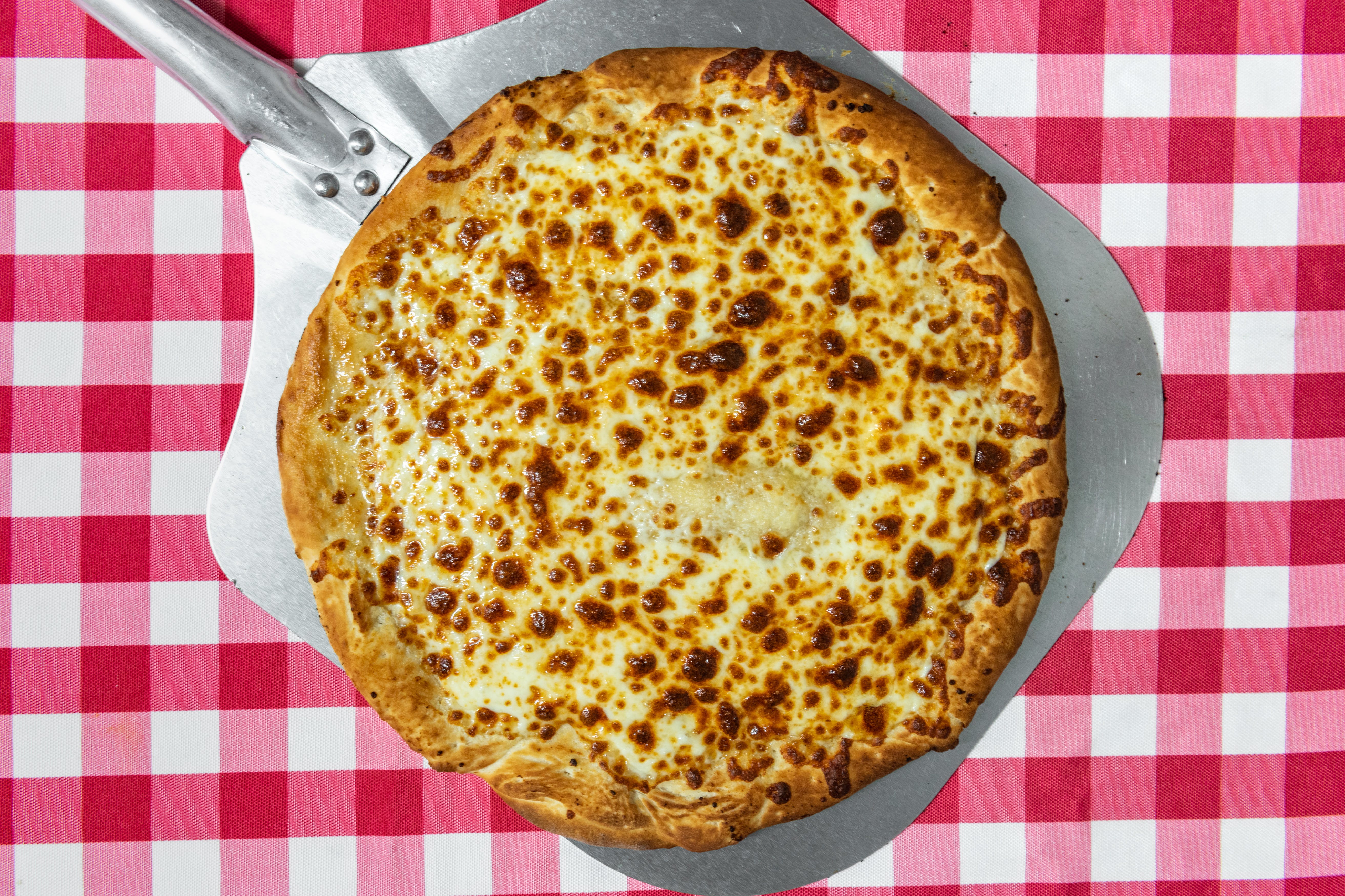 Order Cheesy Bread - Medium 12'' food online from Sunny's Pizza store, San Marcos on bringmethat.com