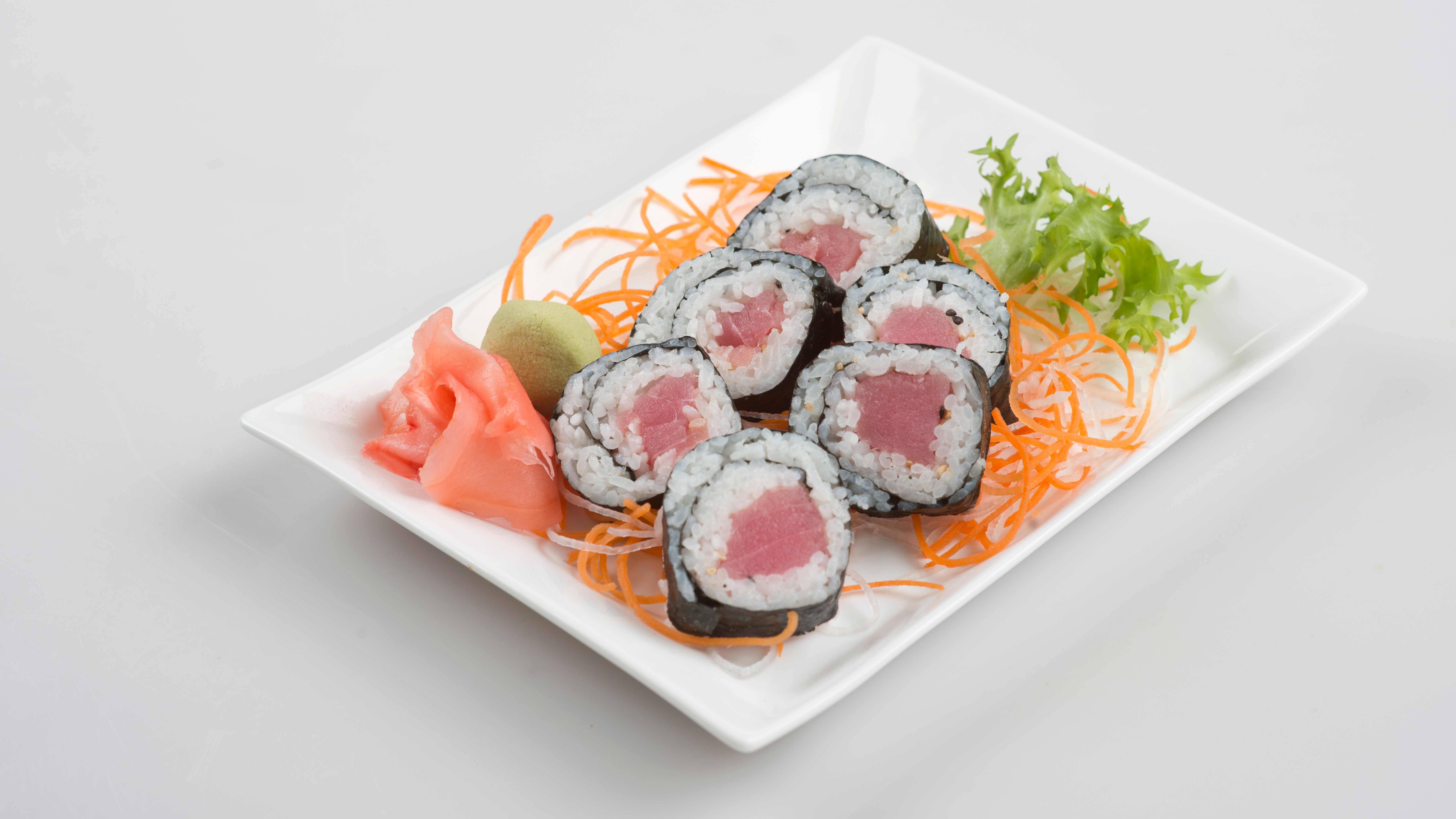 Order Tuna Roll food online from Vera Asian store, Royal Oak on bringmethat.com