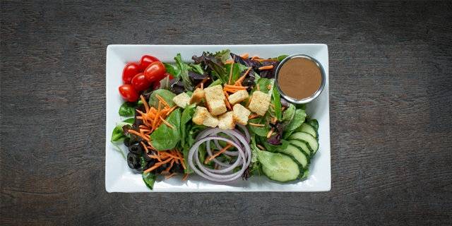Order Salad w/ Balsamic food online from Little Pub store, Old Saybrook on bringmethat.com