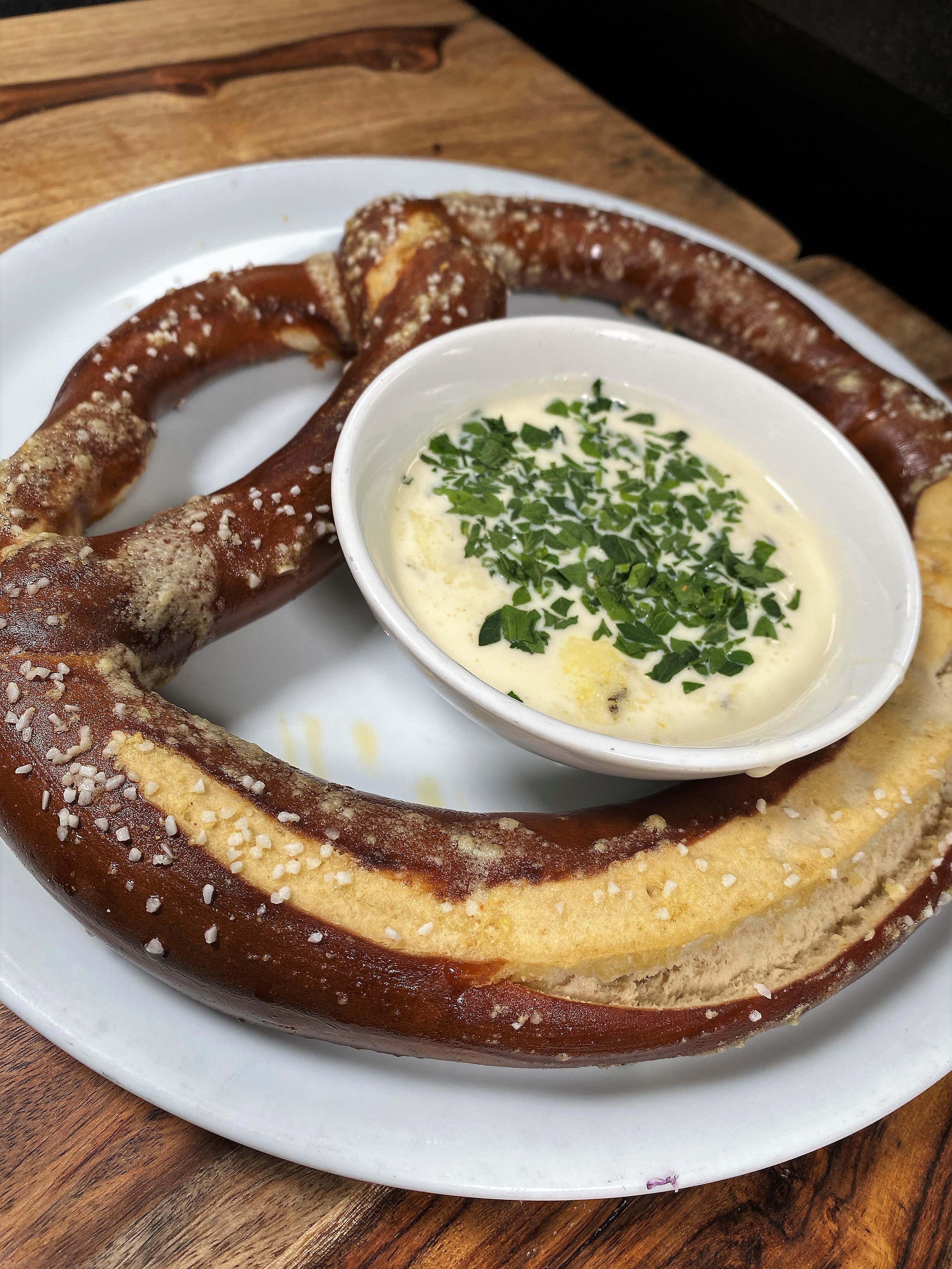 Order Brewery Pretzel food online from Taphouse Kitchen store, Phoenix on bringmethat.com