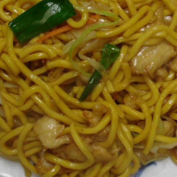 Order Chicken Lo Mein food online from Sing Long store, Washington on bringmethat.com