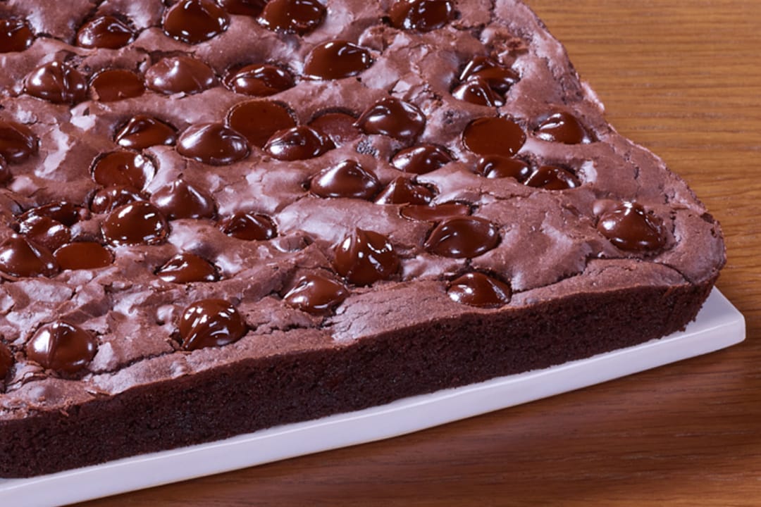 Order Triple Chocolate Brownie food online from Pizza Hut store, Anchorage on bringmethat.com