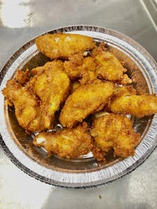 Order Buffalo Wings food online from Venice Pizzeria & Restaurant store, Bronx on bringmethat.com