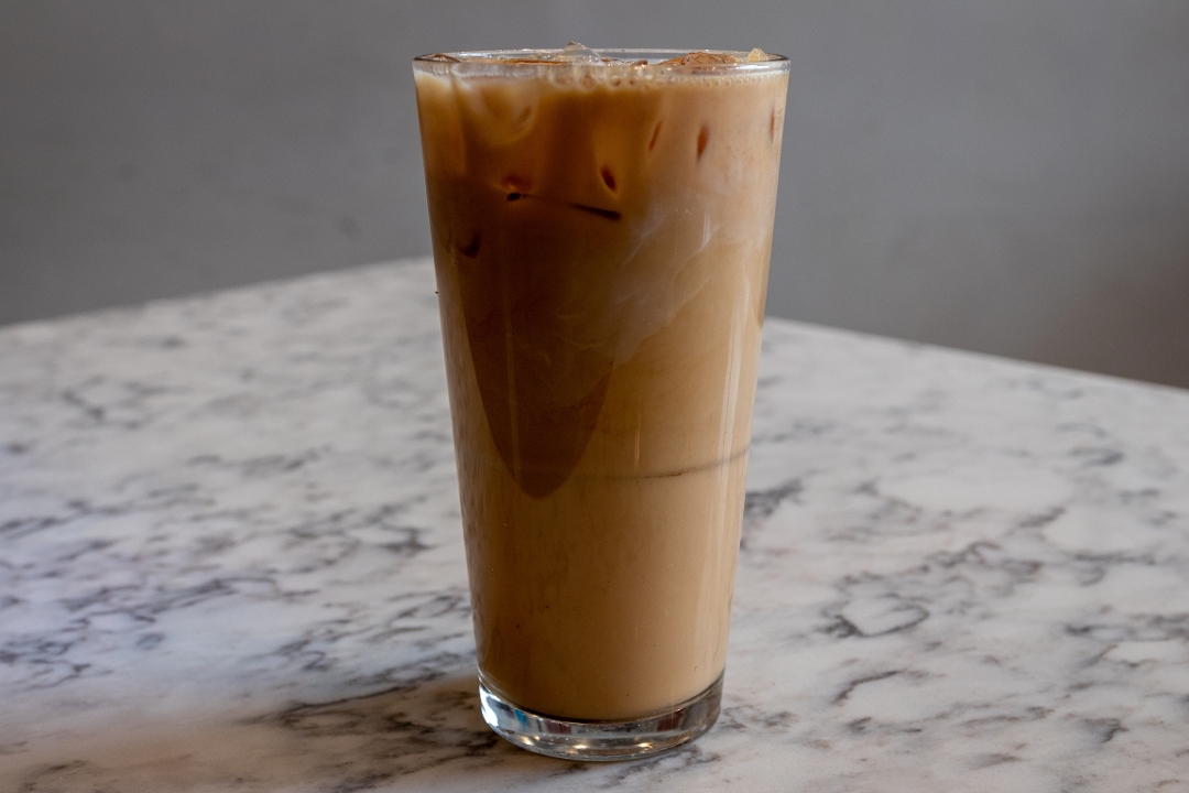 Order Iced Chai - 24oz food online from Diesel Cafe store, Somerville on bringmethat.com
