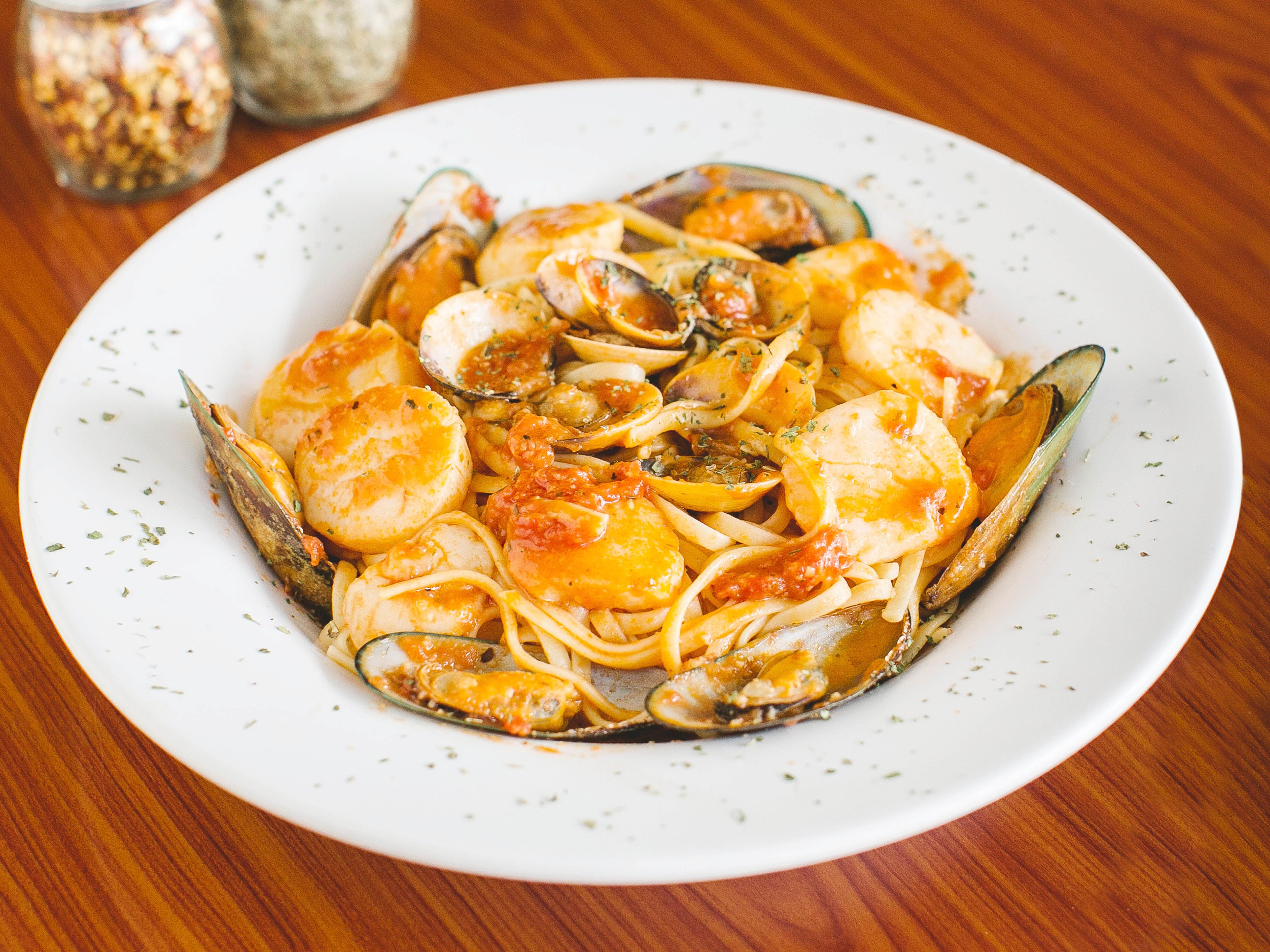 Order Via Roma Seafood Special food online from Via Roma Italian Restaurant & Sports Bar store, Norristown on bringmethat.com