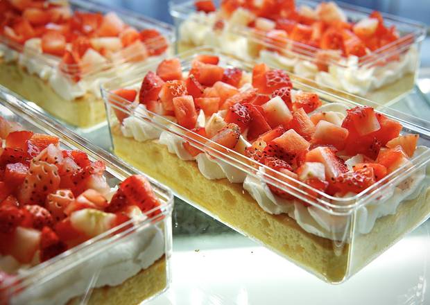 Order Strawberry Cake Box food online from Bonanza Bakery &amp; Cafe store, Walnut on bringmethat.com