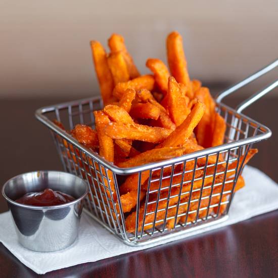 Order French Fries food online from California Cocina store, Los Alamitos on bringmethat.com