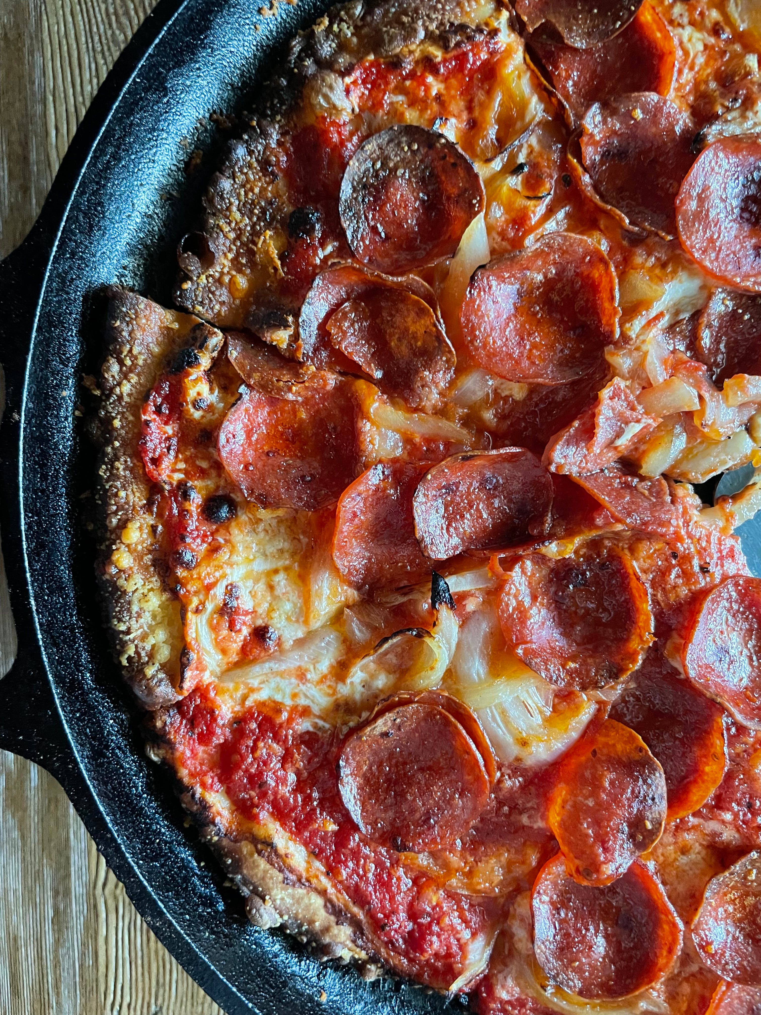 Order Pepperoni & Onion Pizza - 12" food online from Cast Iron Chef Kitchen & Bar store, Milford on bringmethat.com