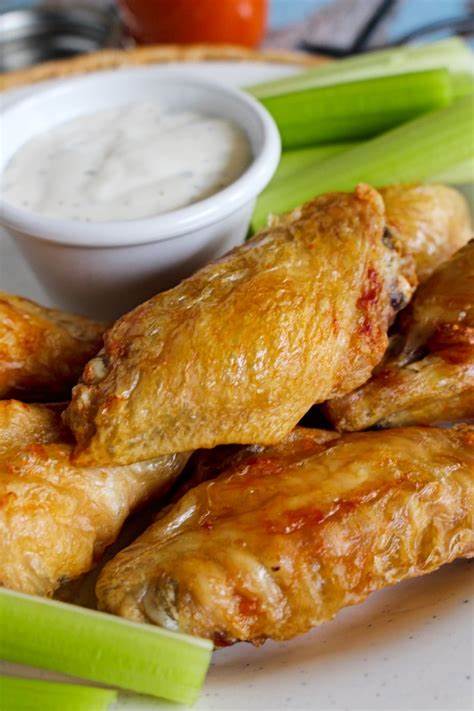 Order Kids Wings food online from Wing Dome store, Seattle on bringmethat.com