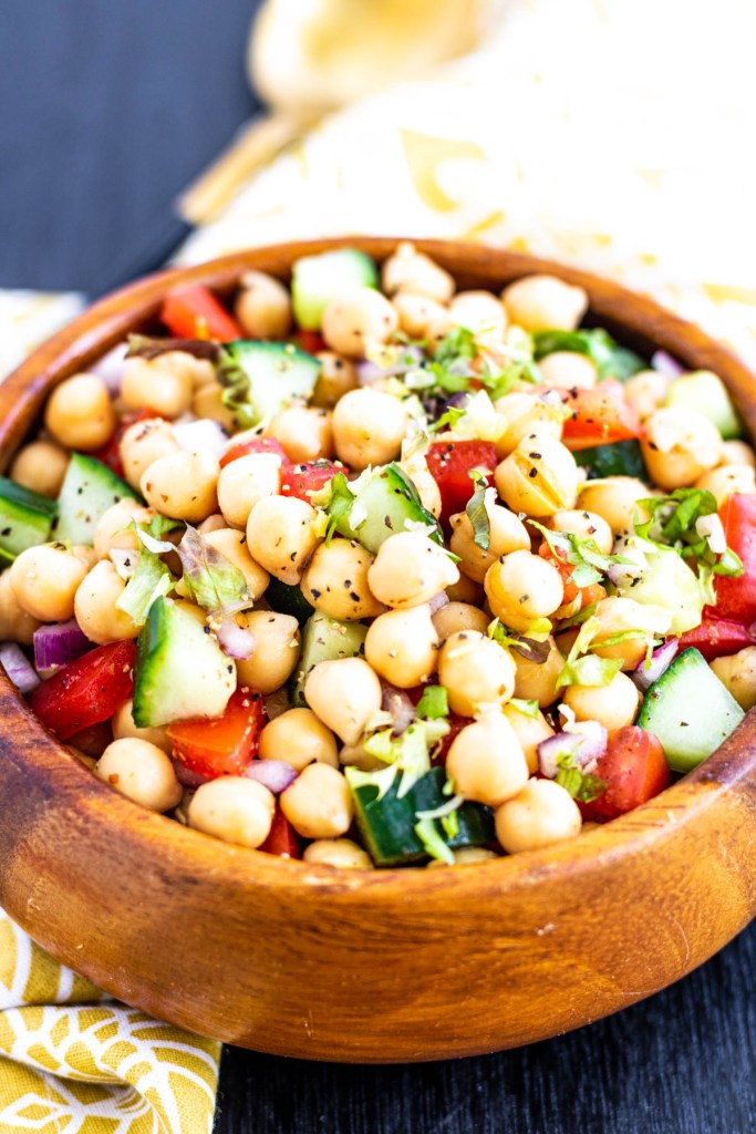 Order Chickpeas Za'atar and Feta Salad food online from Salam store, Chicago on bringmethat.com