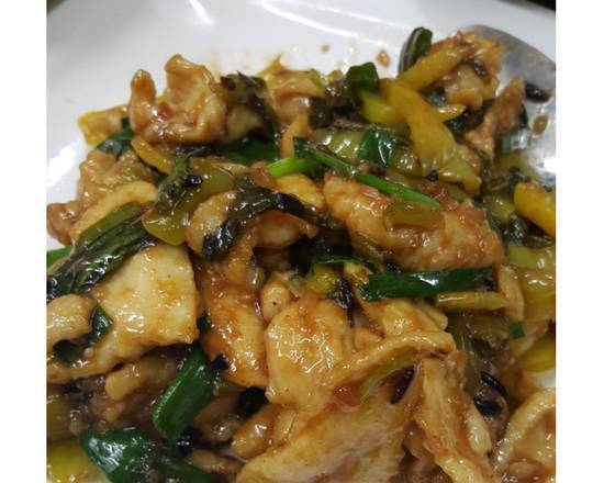 Order Wine Flavored Chicken food online from Dragon River Restaurant store, San Francisco on bringmethat.com