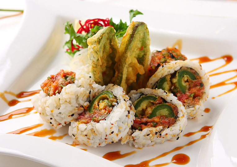 Order Ramen with Hot and Hot Roll food online from Kiraku Ramen & Sushi store, Gardena on bringmethat.com