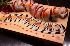 Order Wow Roll food online from Gari Sushi store, Chicago on bringmethat.com