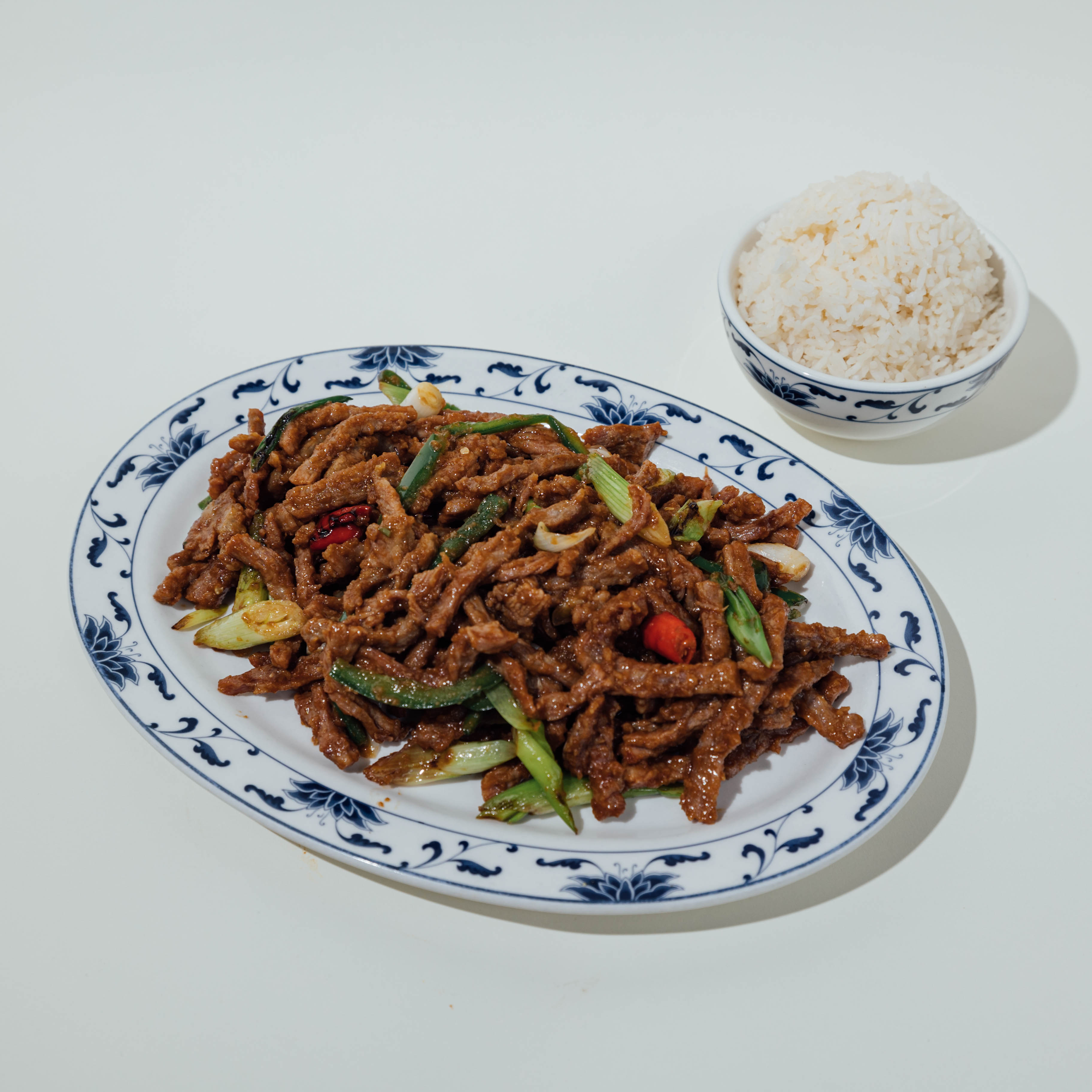 Order Shredded Beef with Hot Pepper food online from City Lights of China store, Washington on bringmethat.com