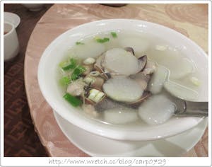 Order C1. Clam Soup with Winter Melon 冬瓜蛤蜊汤 food online from Garage Restaurant store, San Gabriel on bringmethat.com