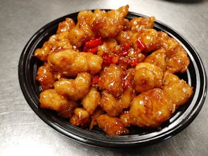 Order Crispy Chicken with Hot Garlic Sauce 魚香脆皮雞 food online from La Bu La store, Bellevue on bringmethat.com
