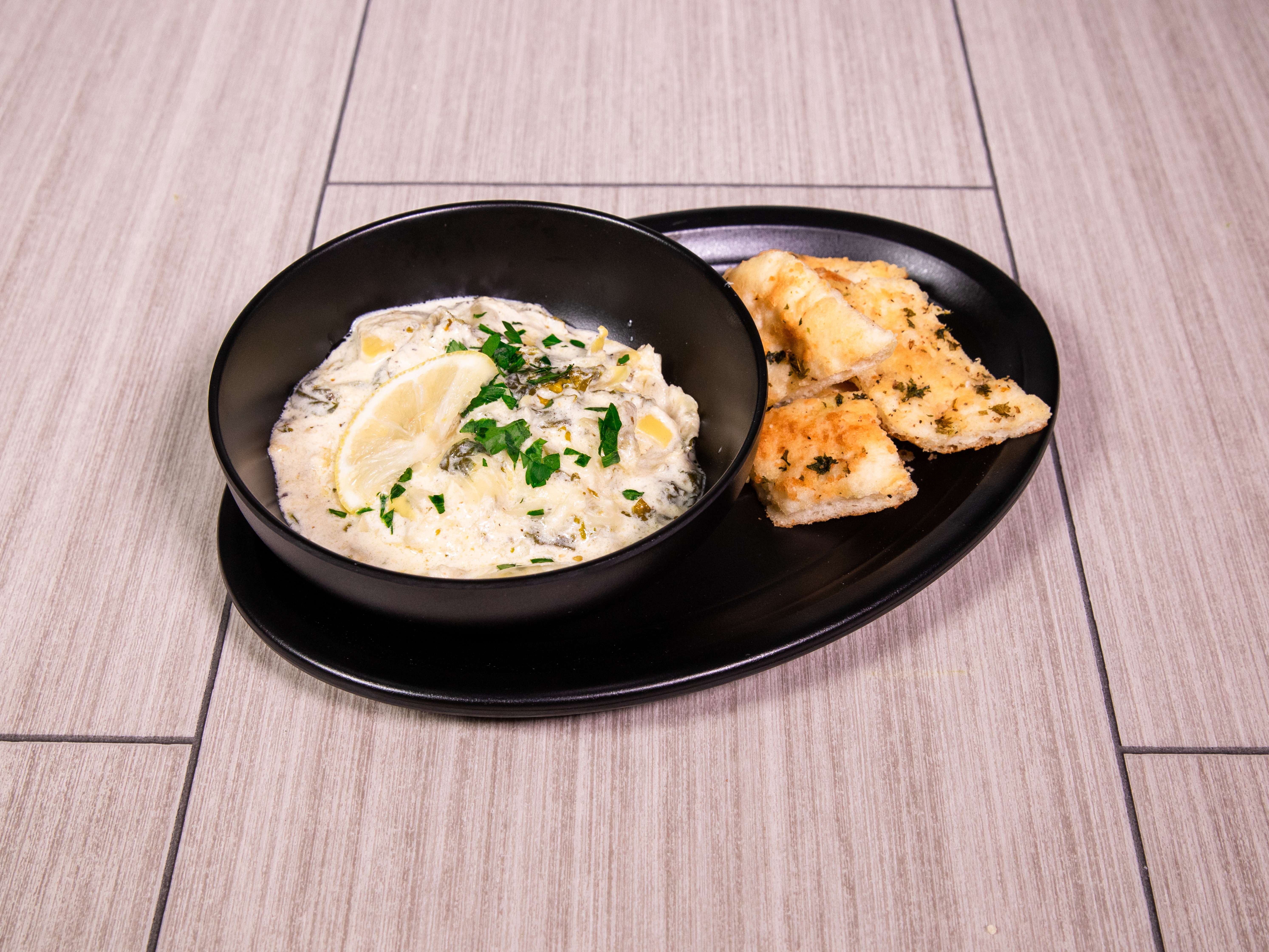Order Fettuccine Alfredo food online from Russo's New York Pizzeria store, Tomball on bringmethat.com