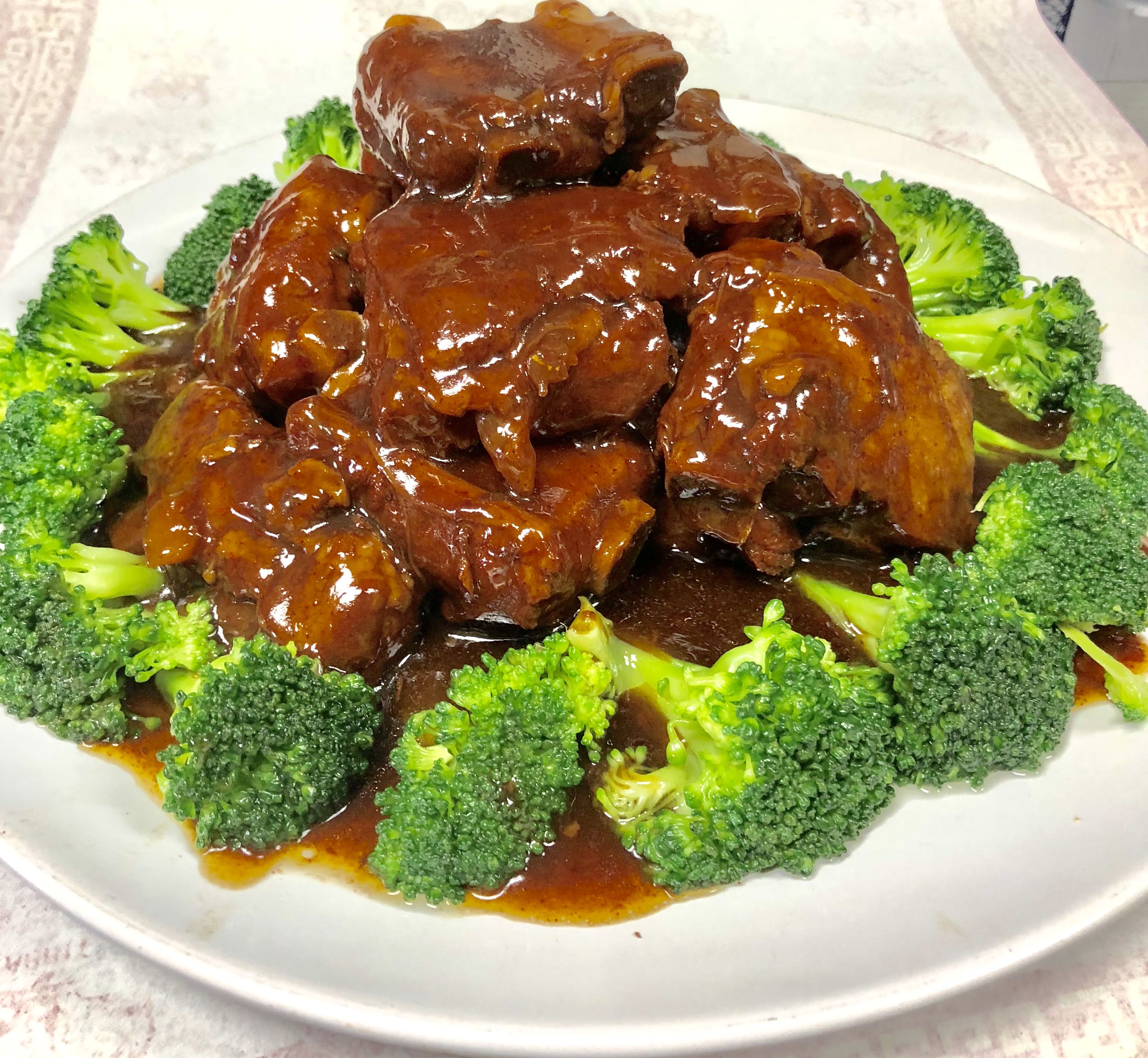 Order 3. House Special Pork Ribs food online from Tasty China store, Ventura on bringmethat.com