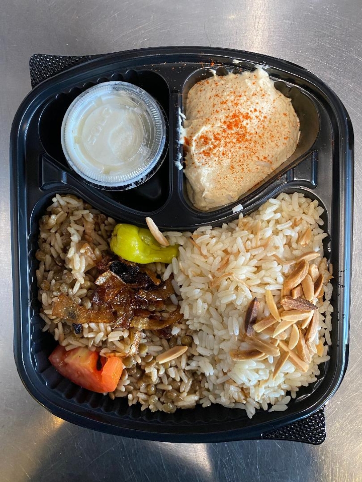 Order Mujadra with Rice Lunch food online from La Fresh Mediterranean Grill store, Plymouth on bringmethat.com