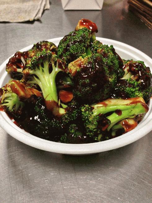 Order 234. Sauteed Broccoli in Garlic Sauce food online from Iron Chef store, Phoenix on bringmethat.com