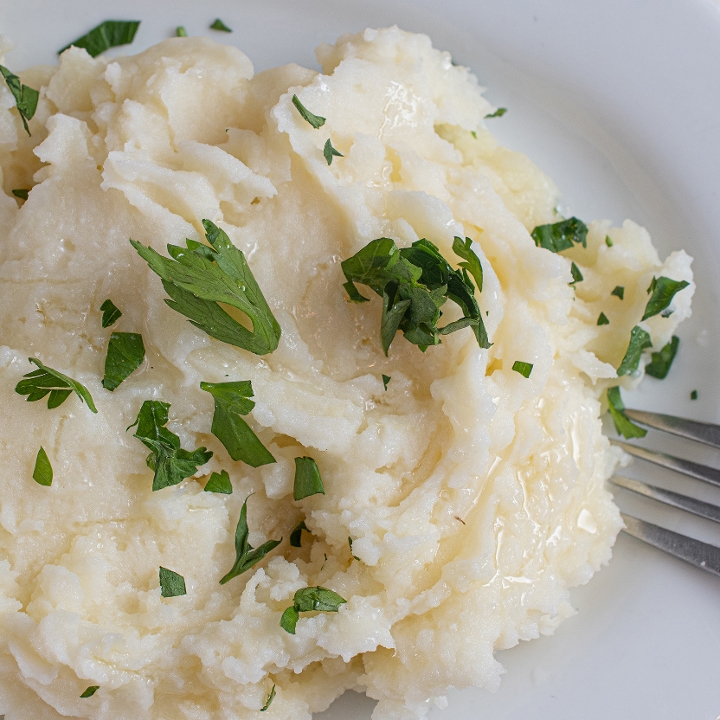 Order Garlic Mashed Potatoes food online from Its Greek to Me store, Fort Lee on bringmethat.com