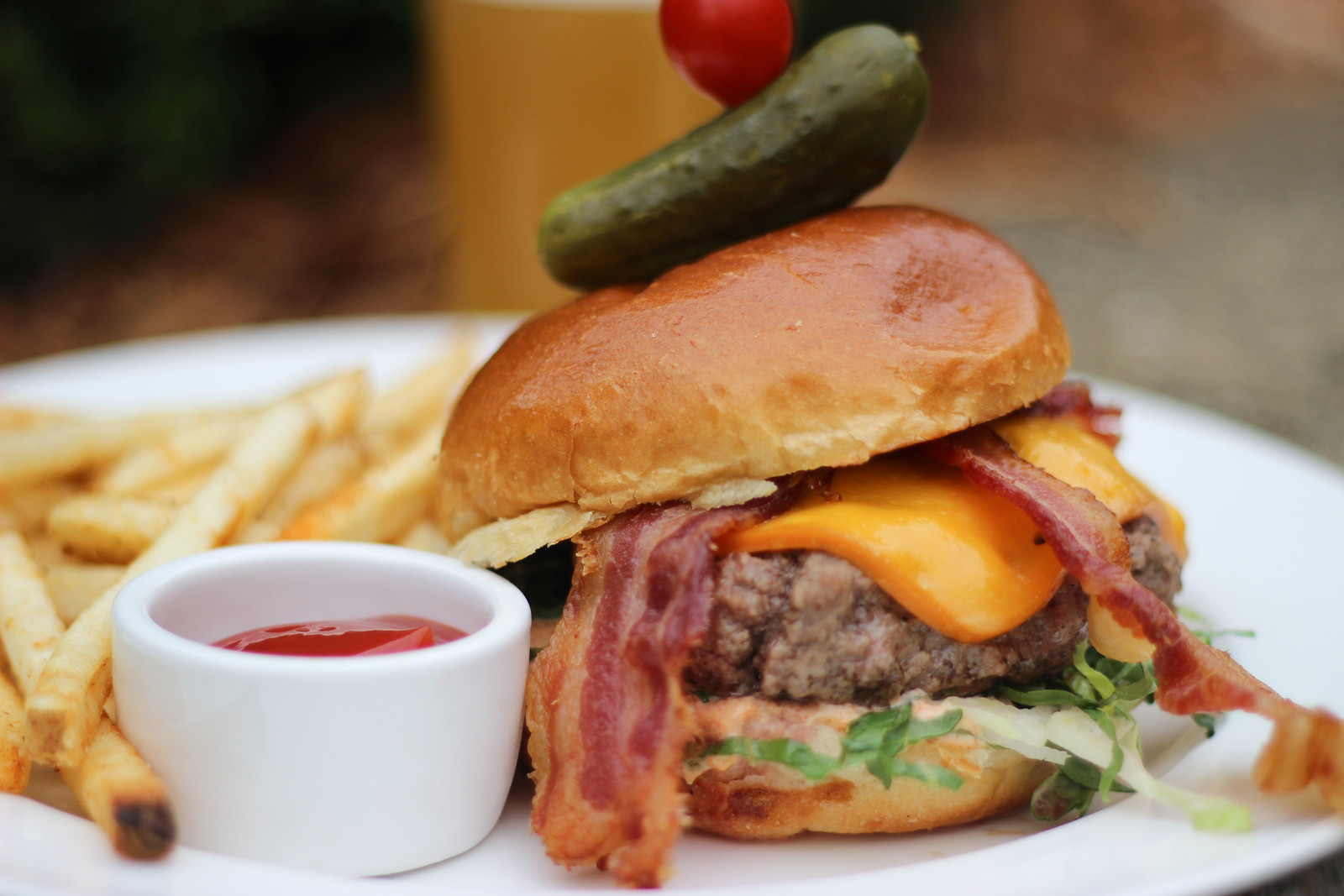 Order Bacon and Smoked Cheddar Burger food online from Doolittles Woodfire Grill store, Eagan on bringmethat.com