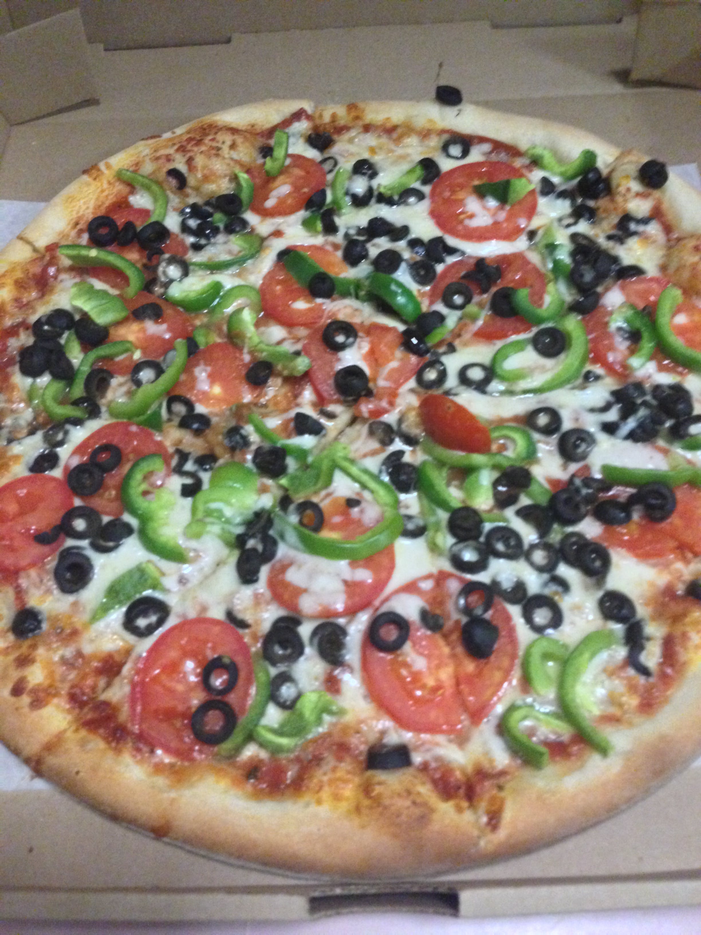 Order Veggie Lover's Pizza - 12'' (4 Slices) food online from Marcello's Pizza store, Paterson on bringmethat.com