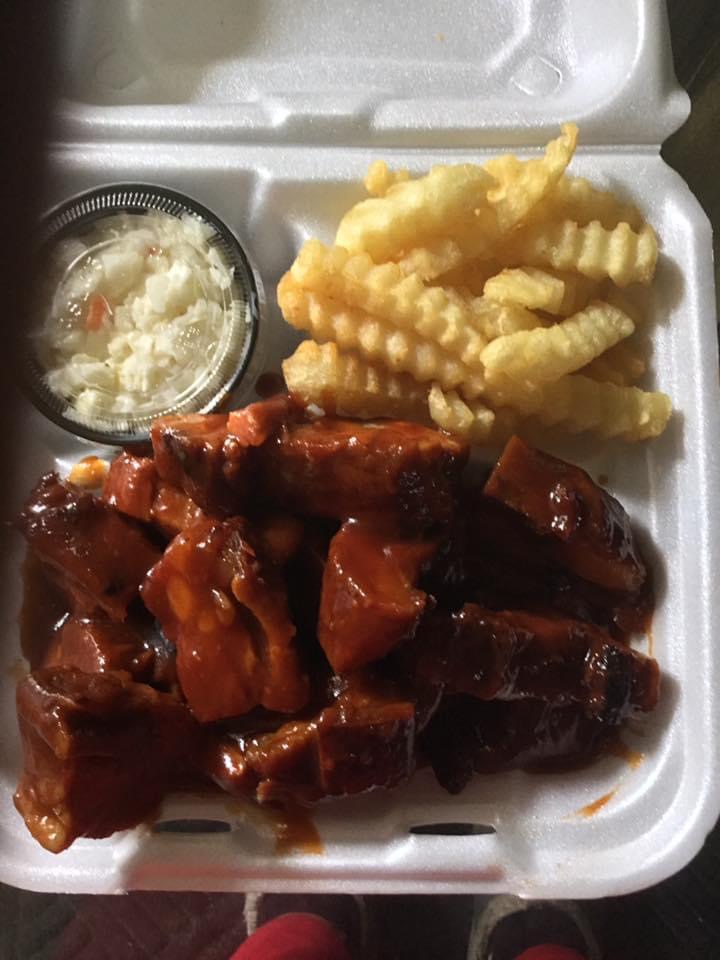 Order Rib Tips food online from Big Hen Bbq & Catering store, Markham on bringmethat.com