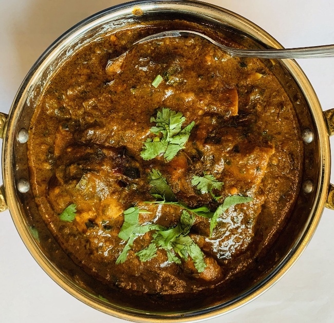 Order Gongura Chicken Curry food online from Mainland India Restaurant store, Niles on bringmethat.com