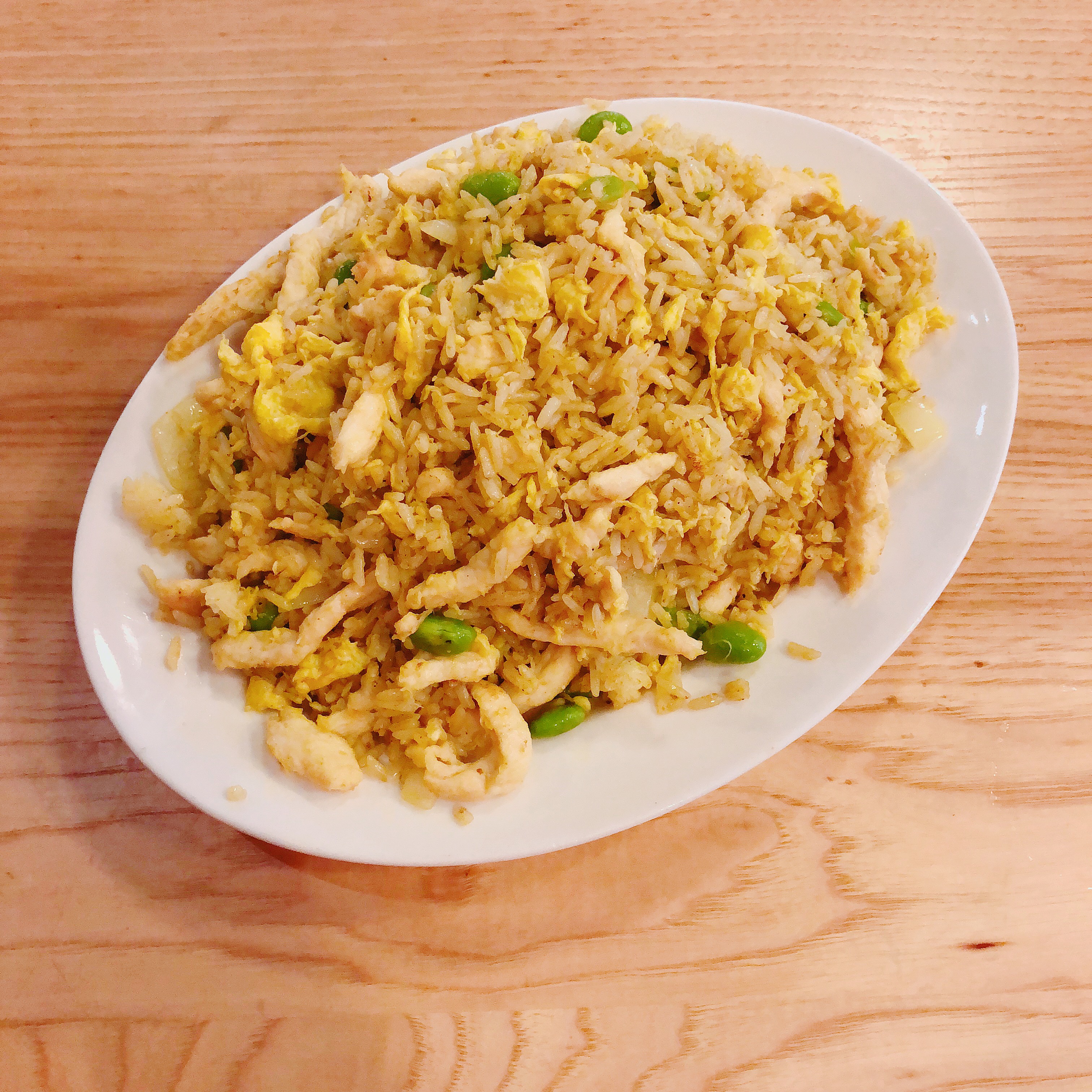 Order N12. Curry Fried Rice food online from Ollie's Noodle Shop & Grille store, New York on bringmethat.com