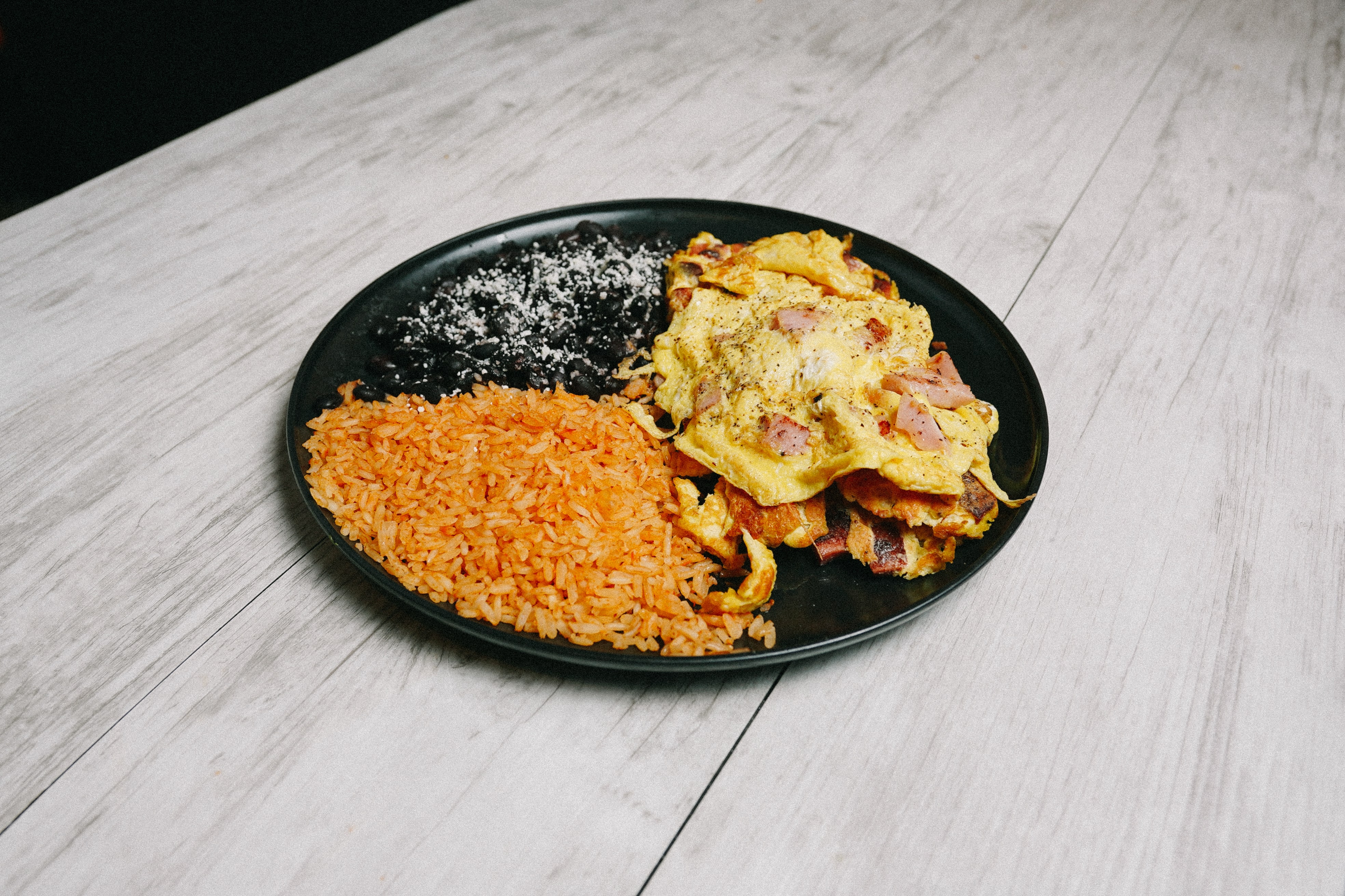 Order Huevos Plate food online from Taqueria Los Gueros store, Totowa on bringmethat.com