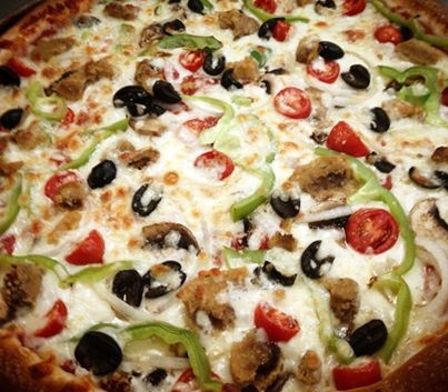Order Vegetarian Pizza food online from Golden Crust Pizza store, Providence on bringmethat.com