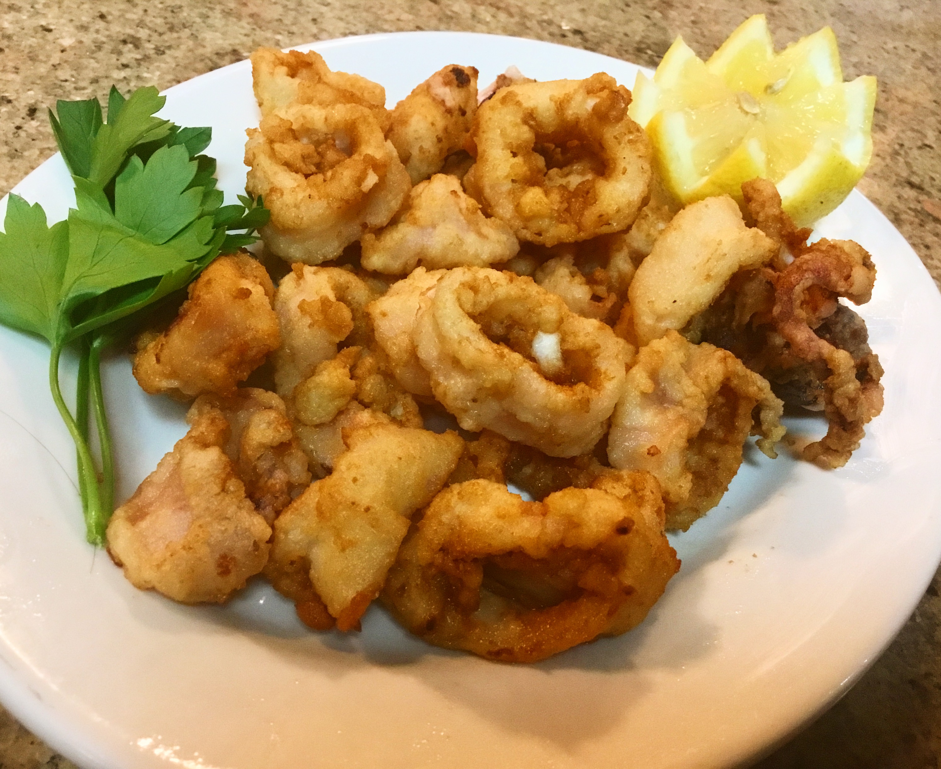 Order Fried Calamari food online from Gyro Corner store, Flushing on bringmethat.com