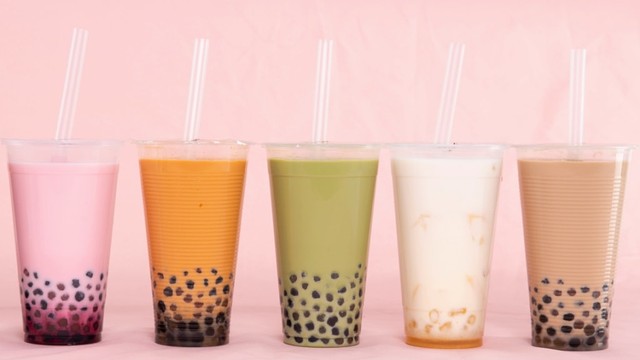 Order Bubble Tea (Large) food online from Little Easy store, Muskegon on bringmethat.com
