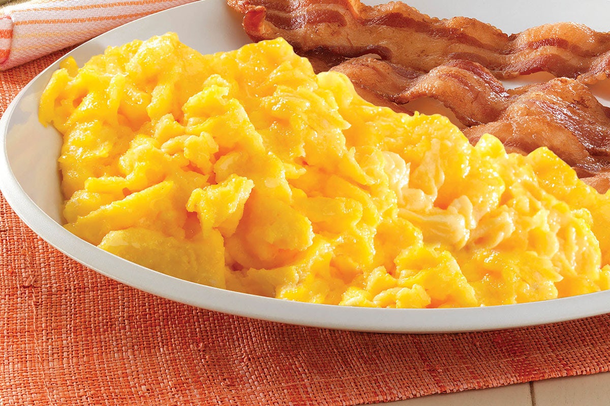 Order Scrambled Eggs food online from Golden Corral Buffet & Grill store, Hanover on bringmethat.com