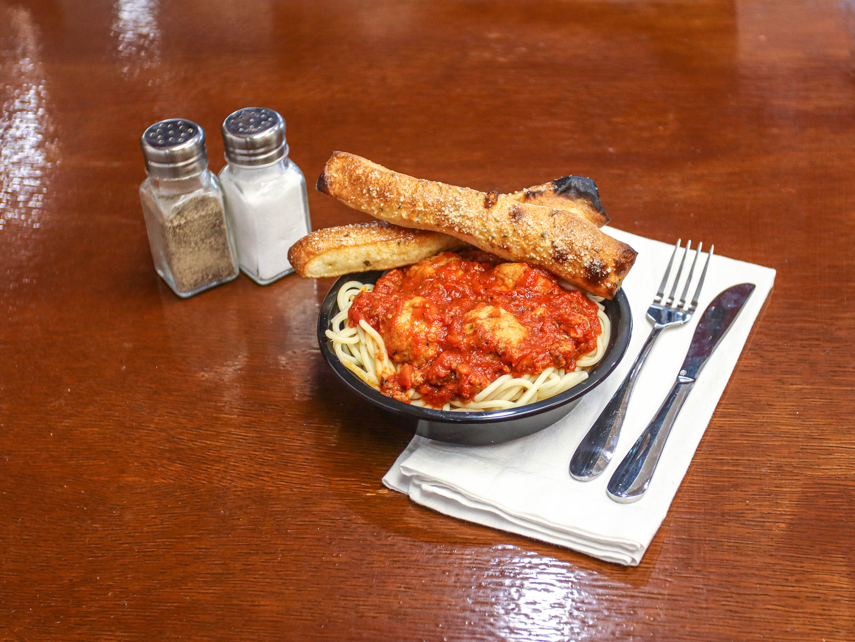 Order Spaghetti  Meatballs food online from Mama Z Pizzeria store, Chino Hills on bringmethat.com